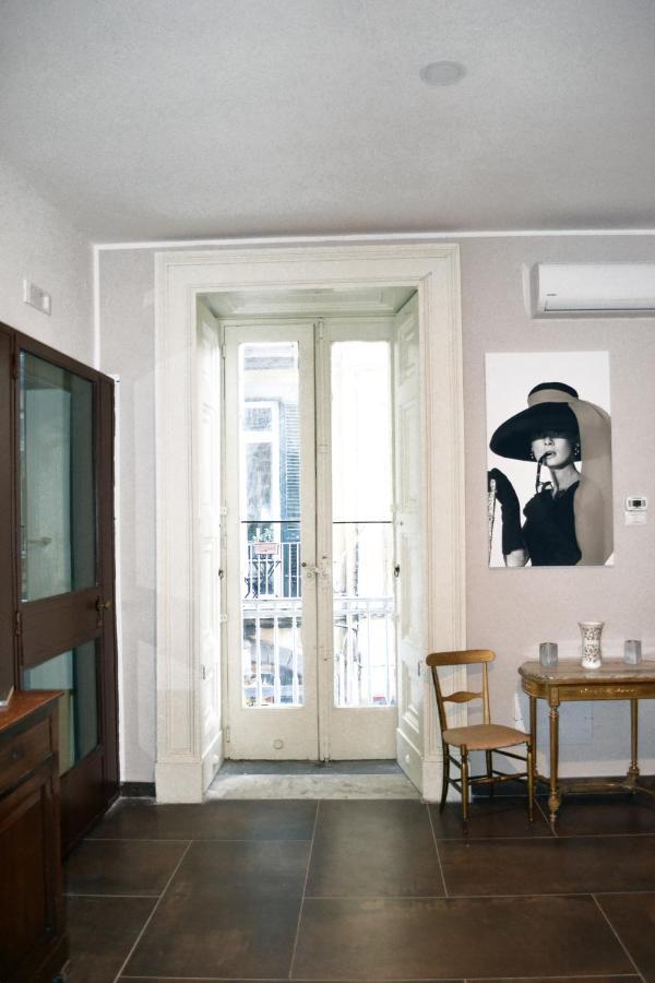Questo Rinascimento Casa Brigitte Naples Exterior photo